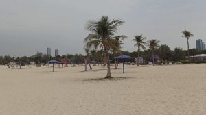 Места хватит всем!Мамзар пляж,Дубай!