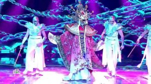 81 Диана Анкудинова - "Шагай" (Маска 2023)