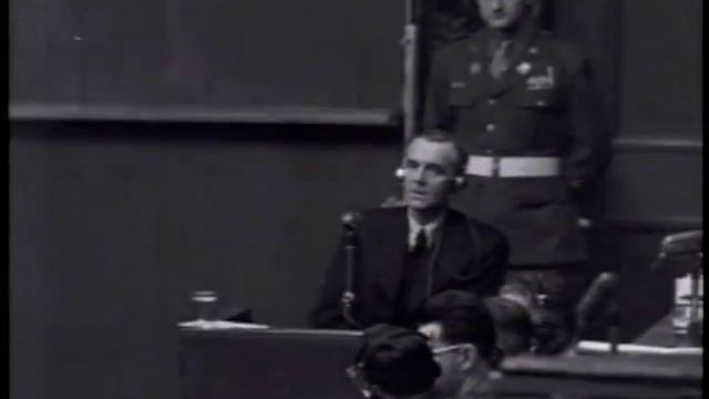 Фридрих Паулюс - свидетель со стороны обвинения на Нюрнбергском процессе