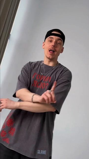 Это последние 20 шт футболок «ГОРИМ.ЯСНО?» Успеть забрать можно по ссылке в моем тгк: SLAME