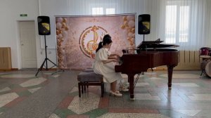 Фортепианный ансамбль Жанайдар Ляйлим и Сыздыкова Жамиля