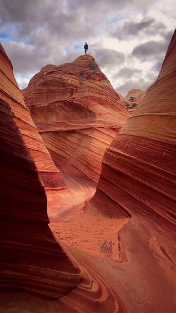 Одна из самых труднодоступных достопримечательностей США - Волна (The Wave), Аризона.23