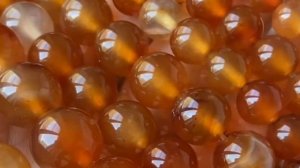 Сердолик светлый, гладкие шары