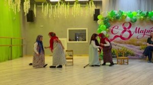 "Бабушки старушки" -  смешная сценка к 8 марта от дошколят Funny Ant Malahovka