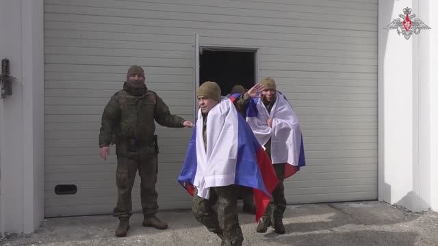 Возвращение военнослужащих ВС РФ