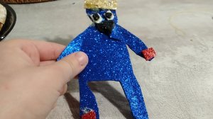 делаем значёк синего радужного друга