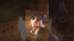 Просто живой огонь в камине