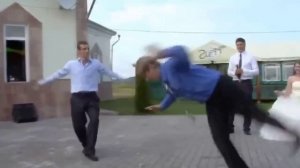 Друг на свадьбе всех удивил / Свидетель и Тамада