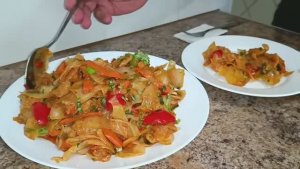 Тушеная капуста с яйцом.