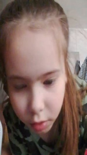 Алиса разговаривает