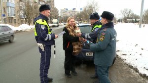 (Рыбинск-40) ПОЗДРАВЛЕНИЯ ПРИНИМАЮТ АВТОЛЕДИ