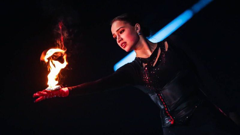 Рекордные мастер классы Алины Загитовой и Ханна надеется вернуться в Россию из Арабских Эмиратов.