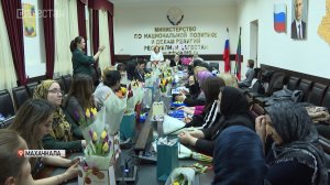 Региональное отделение ЛДПР и Союз женщин РД провели праздник для матерей героев и волонтеров СВО