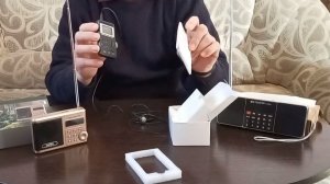Портативный стерео FM/AM мини-приемник с перезаряжаемой батареей, наушниками для дачи HanRongDa