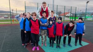 Дети и подростки поиграли в футбол 06.03.2026. Игра третья.