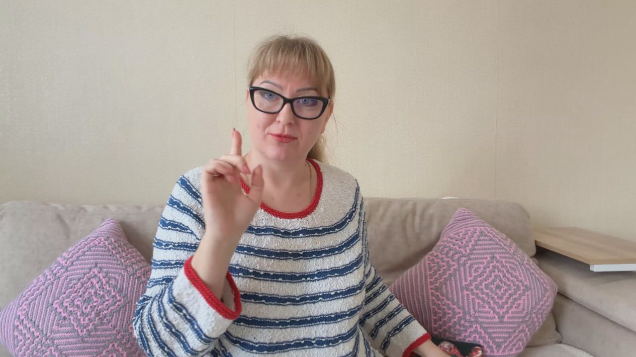 Мы этого достойны / Новое хобби? / Подарки