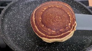 Овсяные блинчики с яблочными кольцами