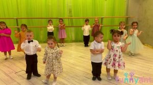 "Мамина радость" - танец от самых маленьких в преддверии 8 марта Funny Ant Malahovka