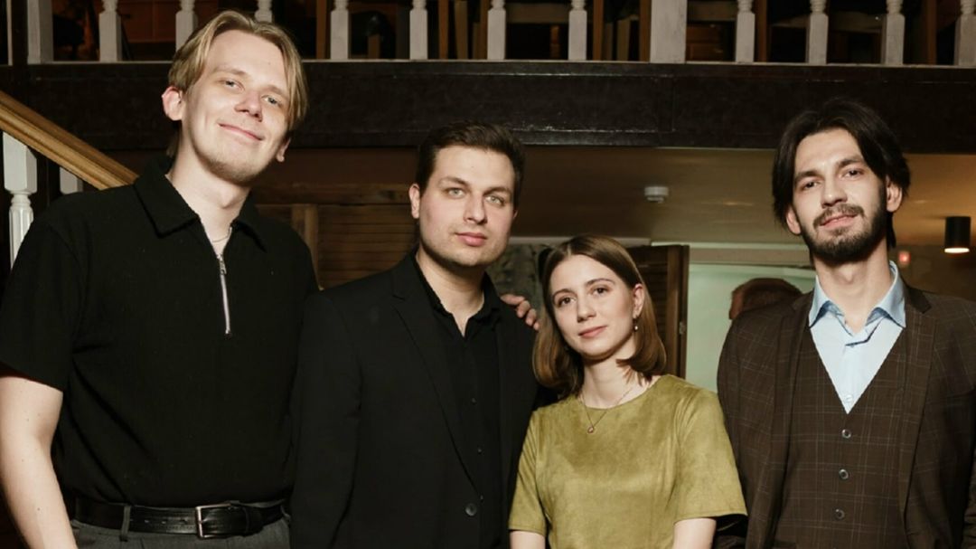 Costa Dorado Фламенко нуэво. Источник и поток