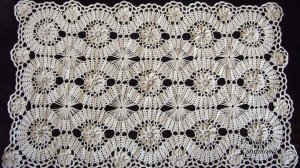 ПРЯМОУГОЛЬНАЯ САЛФЕТКА (БРЮГГСКОЕ КРУЖЕВО). ЧАСТЬ 1