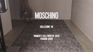 Показ женской коллекции Moschino осень-зима 2026-2027