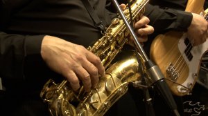 ЛЮБИТЕ ДЕВУШКИ ПРОСТЫХ РОМАНТИКОВ