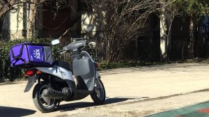 Двухколёсный теперь с мотором! Первый раз в городе, открытие сезона // Мопедобудни #1