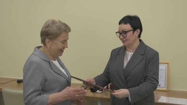 Золотой юбилей педагогической деятельности смотреть онлайн