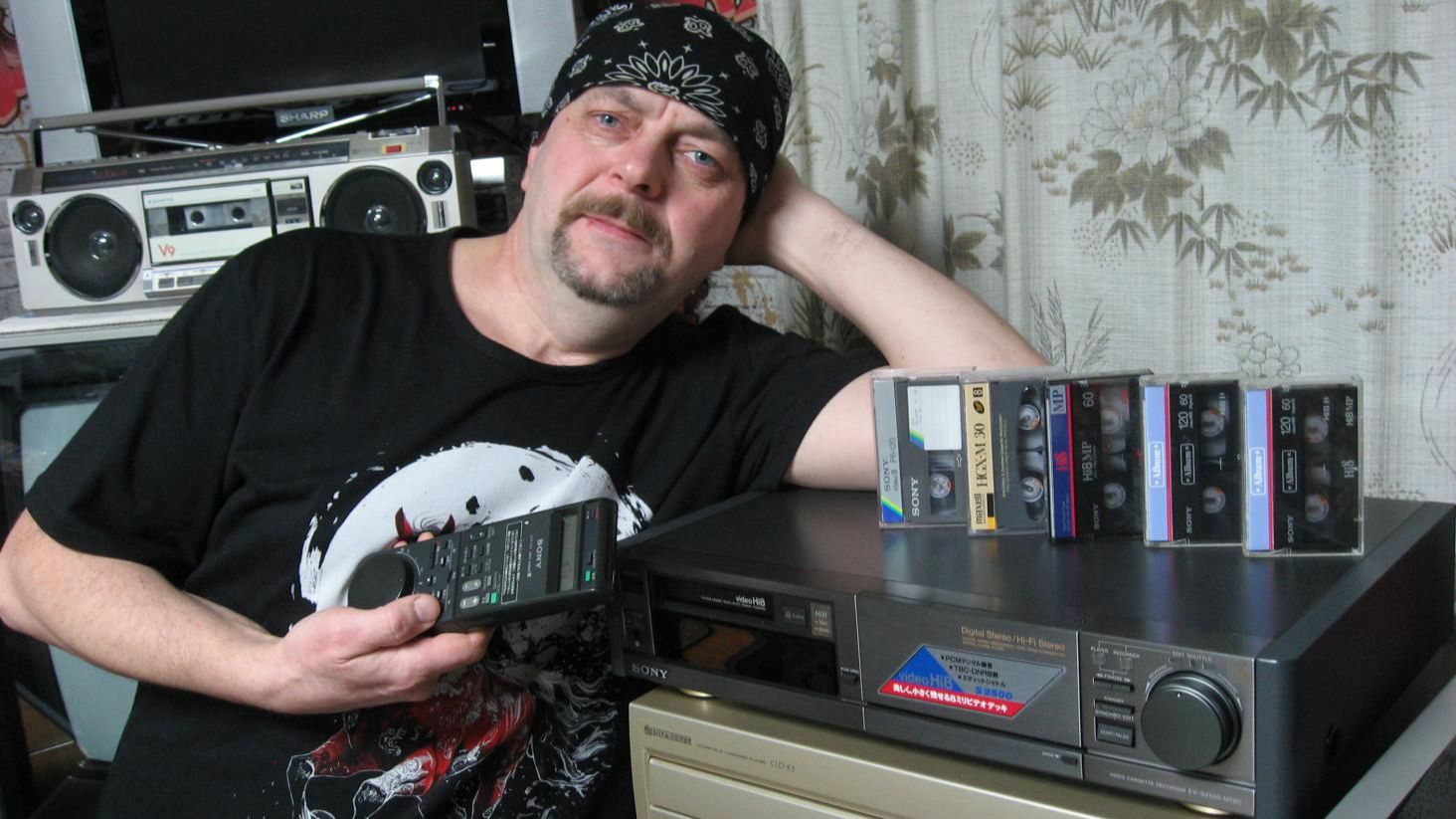 VideoHi8 / SONY EV-S2500 / Культпоход в видеосалон часть-19.