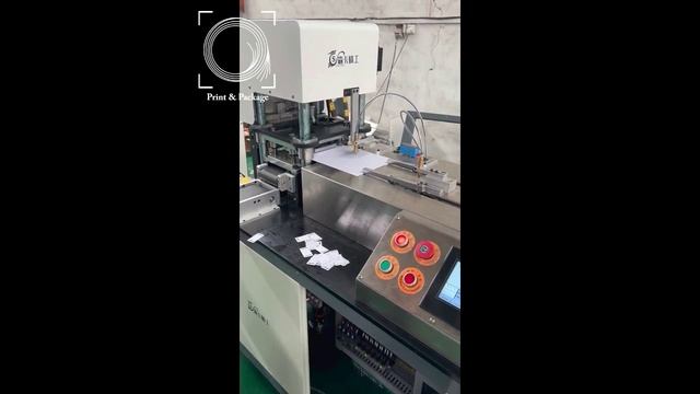 Оборудование для высечки пластиковых карт