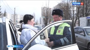 В Белгороде стартовала ежегодная акция "Цветы для автоледи"