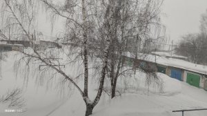 Весна, а погода зимняя