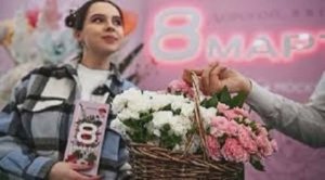С ПРАЗДНИКОМ  8 МАРТА !