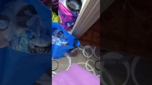 Много Сумок, сестра собираеться!!!