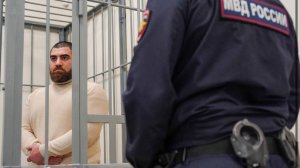 Нейросети учатся играть в змейку: ИИ - чатГПТ против Клауди