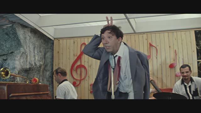 Песня про зайцев. Фрагменты из фильма ″Бриллиантовая рука″. 1968 г.