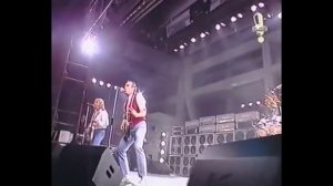 Status Quo-Can't Give You More'91 live (fan video)