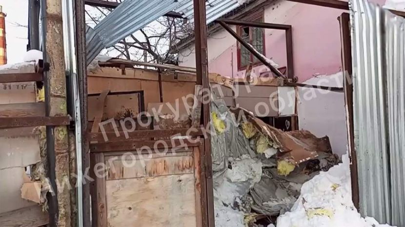 Подросток погиб при обрушении кровли здания в Нижнем Новгороде