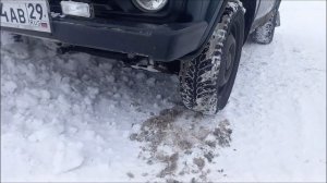 Нива. в сугробе