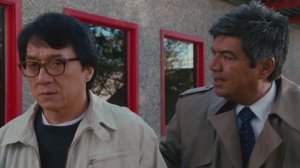 Шпион по соседству: Разоблачение начальника Боба