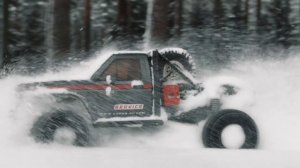 Большие радиоуправляемые 4x4 тачилы Crossrc EMO X4 Leopard & X5 Tow Truck