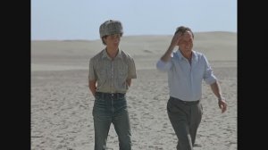 И деньги, и документы, и валюта... Фрагменты из фильма ″Кин-дза-дза!″. 1986 г.