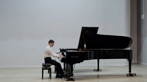 "Сентиментальный вальс" Чайковский,  исп. Безгубов Родион