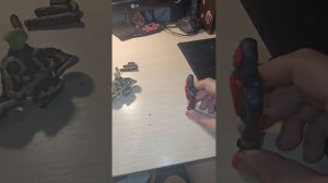 4 серия "Поезд в Пусан: гибель тика и его помощника".