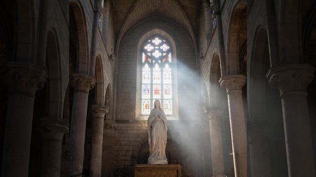 Salve Regina (латынь)-грегорианское пение