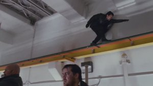 Шпион по соседству: Боб выполняет задание и захватывает Полдарка