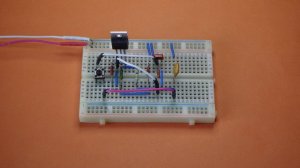 Выключатель с одной кнопкой на двух транзисторах.