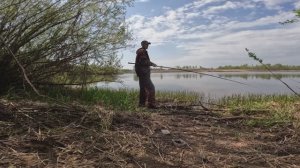 РЫБАЛКА НА ПОПЛАВОЧНУЮ УДОЧКУ