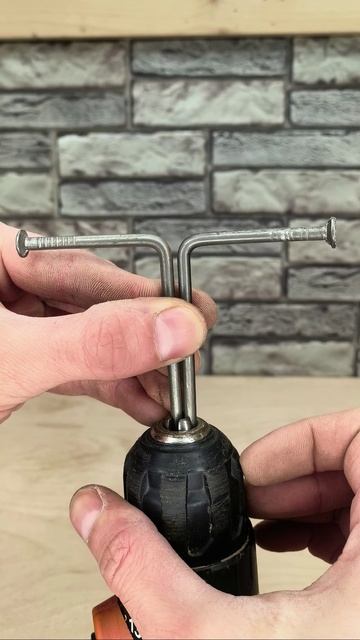 Отличный трюк по скручиванию ремня!