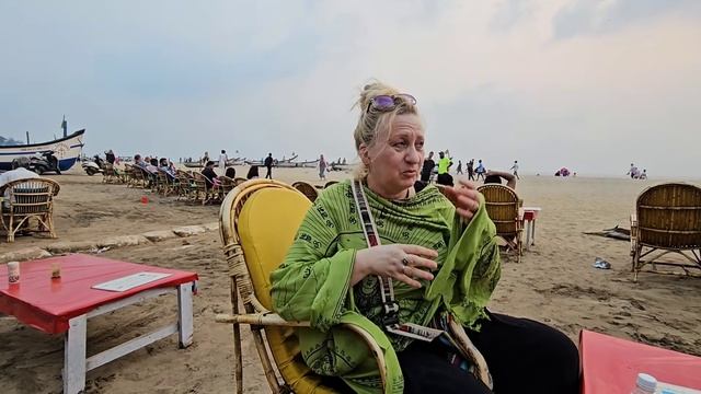 Irina hindi life/Шарад пришёл в гости. Муж нечаянно надел мою футболку.